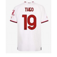 AC Milan Theo Hernandez #19 Fußballbekleidung Auswärtstrikot 2022-23 Kurzarm